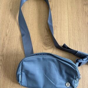 NWOT lululemon athletica Crossbody Bag